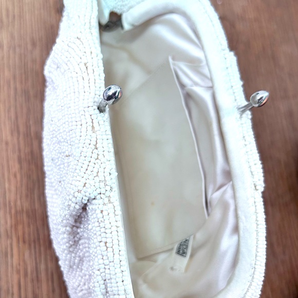💥1940’s💥Miranda Made in Japan Beautiful Antique Beaded Closet Kept Kiss Clutch - Picture 10 of 12
